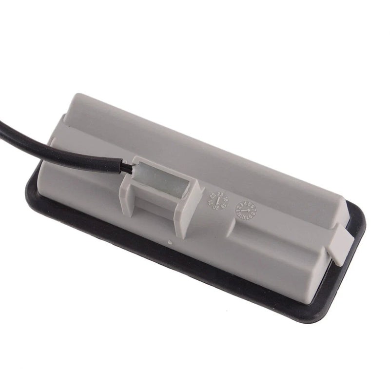 Land Rover Discovery 3 4 Tailgate Handle Release Switch (2004-2016)