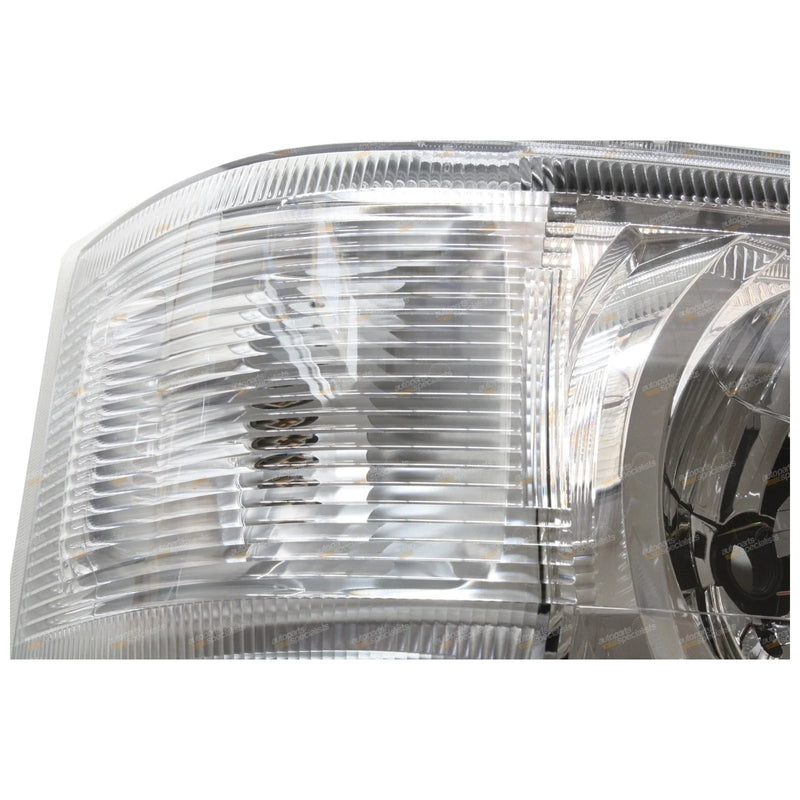 Toyota Hiace RH HeadLight Right Head Light (2005–2010)