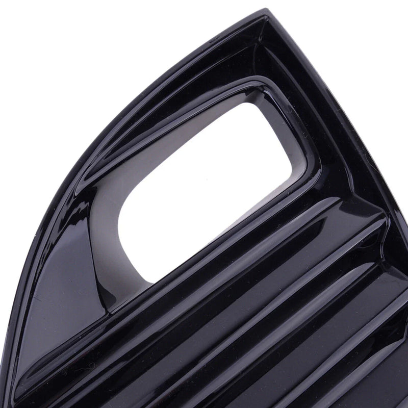 Toyota Camry SE XSE Right Front Fog Light Bezel Cover (2018-2020)