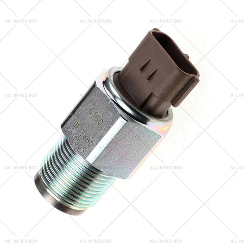 Nissan Navara D40, Pathfinder R51 Fuel Rail Pressure Sensor (2005-2015)