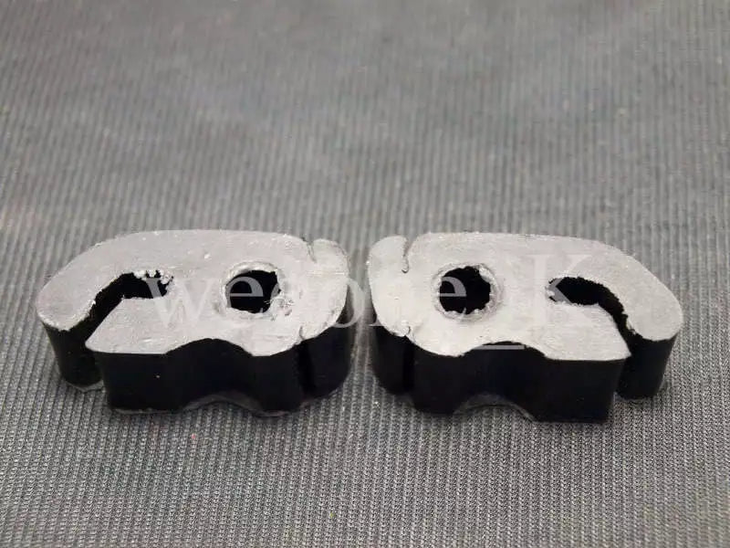 Toyota Corona 2 x Side Hood Rubber Bumpers (RT100)