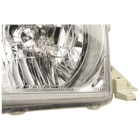Toyota Landcruiser 70 RHS Headlight (2007–2007)
