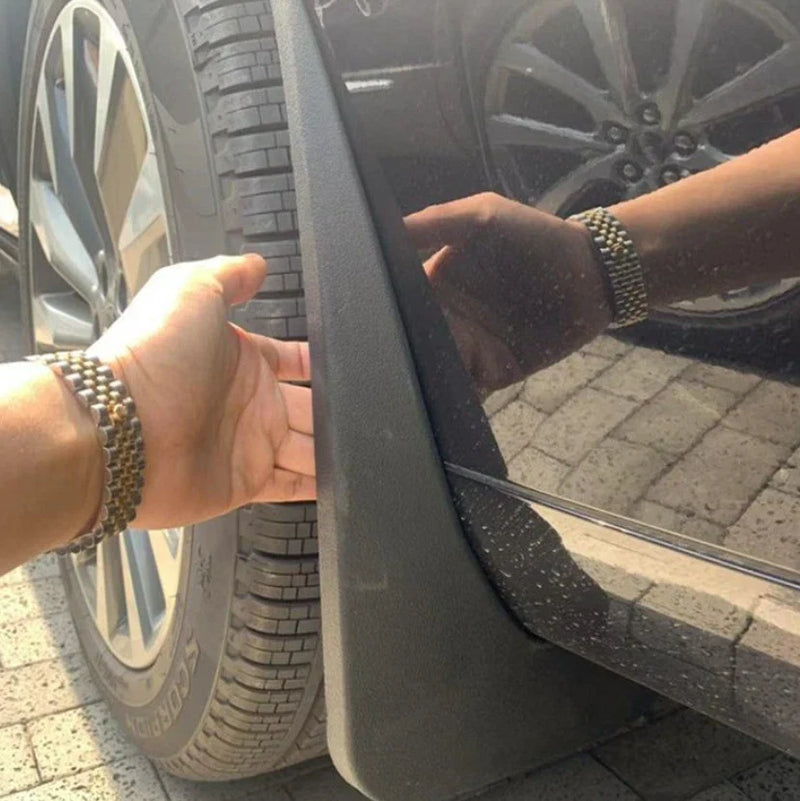 Lincoln Navigator Mud Flaps Splash Guards (2018-2022)