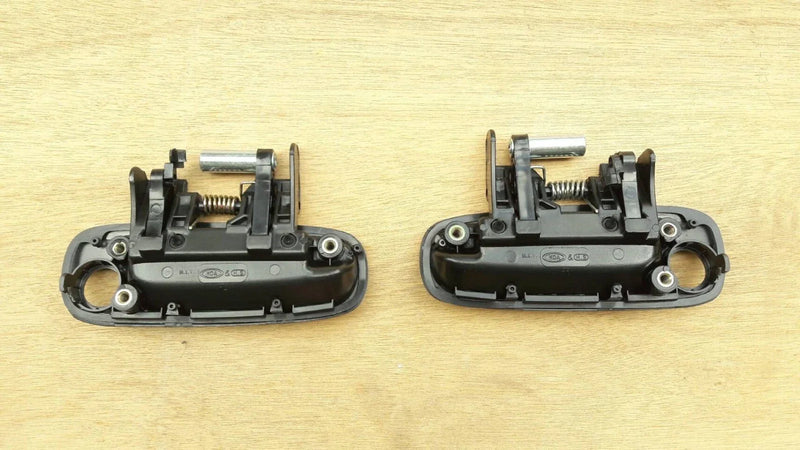 Toyota Corolla AE112 Front Outer Door Handles LH+RH (1998-2001)