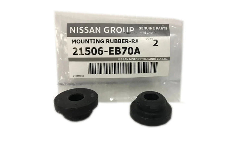 Nissan Navara D40 2 x Upper Radiator Mounting Rubbers (2005-2013)