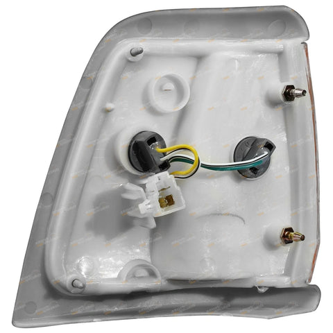 Toyota Hilux Left Hand Corner Light Lamp Indicator Silver