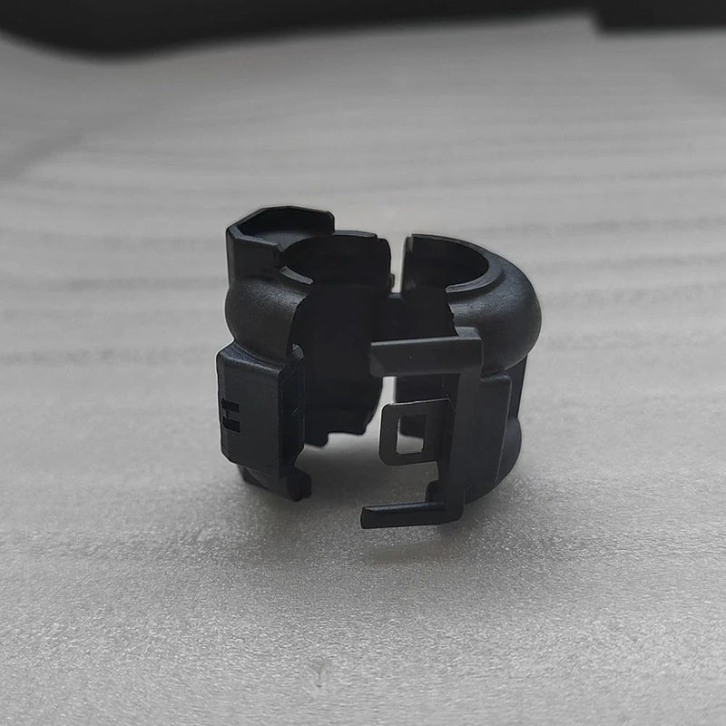 Toyota Cooler Pipe Clamp (2016-2023)