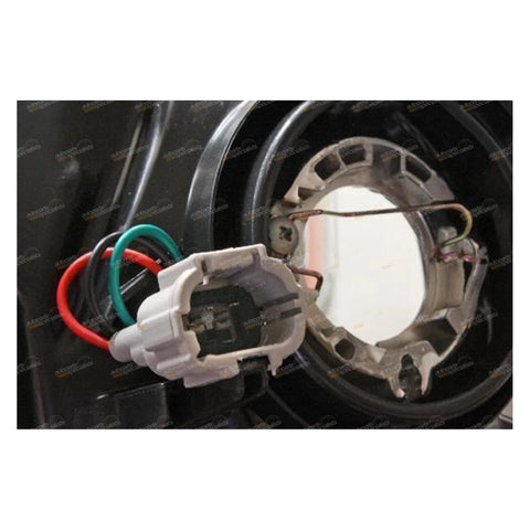Nissan Navara D22 (2001 - 2014) DX ST ST-R LH+RH Headlights