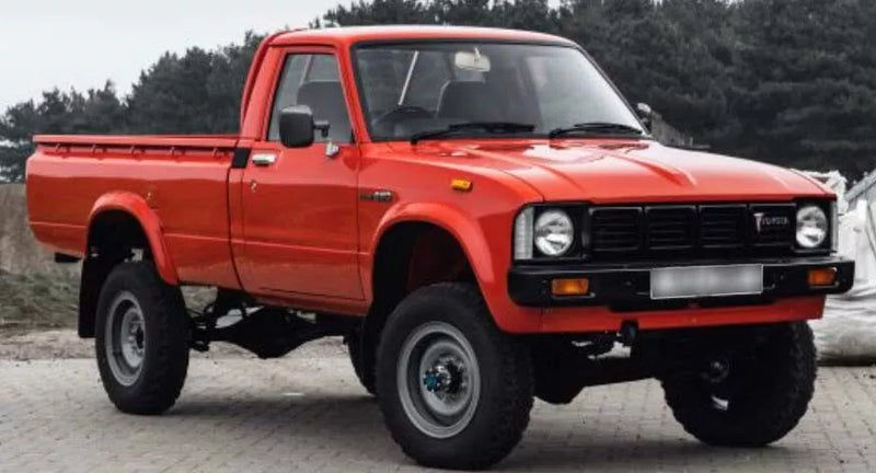 HILUX CRESTA TOYOACE CROWN HIACE 4 x Glow Plugs