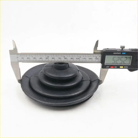 Black rubber shift knob boot flange with concentric ridges for datsun nissan 620 610 1500 160b 180b 1972-1979