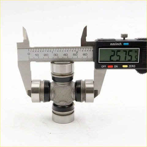 Silver universal joint with black rubber bearings measured at 25.75 mm for nissan datsun 620 1972-1979
