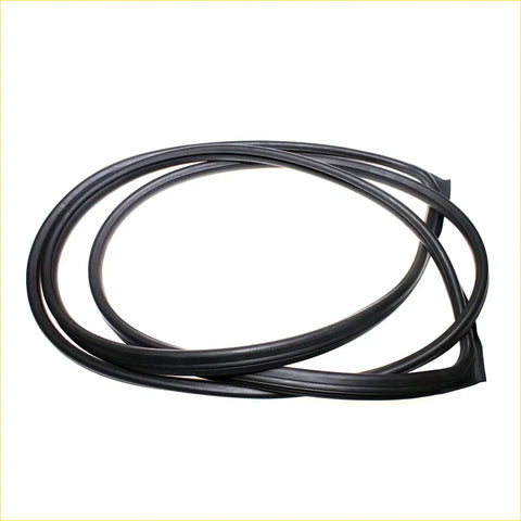 Black rubber windshield weatherstrip seal made for mitsubishi fuso canter standard cab fe444